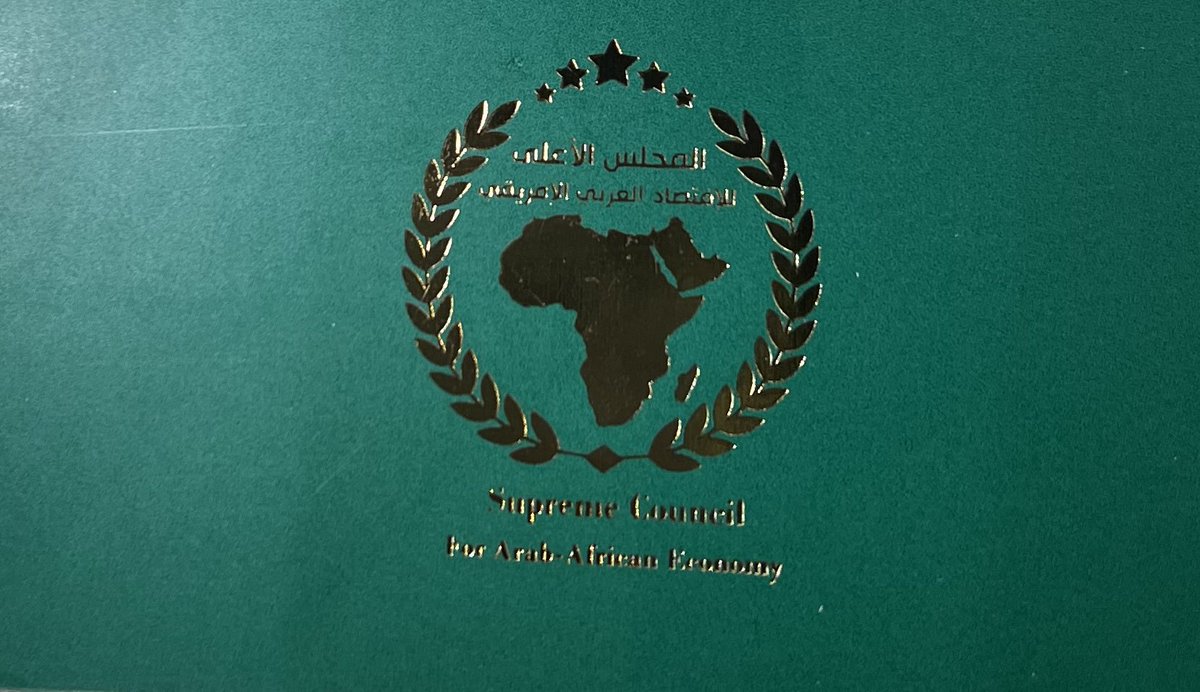 salmanalhdlaa's tweet photo. تشرفت بزيارة وفد المجلس الاعلى للإقتصاد العربي الإفريقي                برئاسه معالي المستشار هاني حسين أبو زيد رئيس المجلس الأعلى للإقتصاد العربي الإفريقي 
ونائبه الوزير المفوض ياسر البخشوان 
وقد اكرموني وشرفوني بختياري عضو 
في المجلس الاعلى  للإقتصاد العربي الإفريقي https://t.co/g3U4Mfekyt