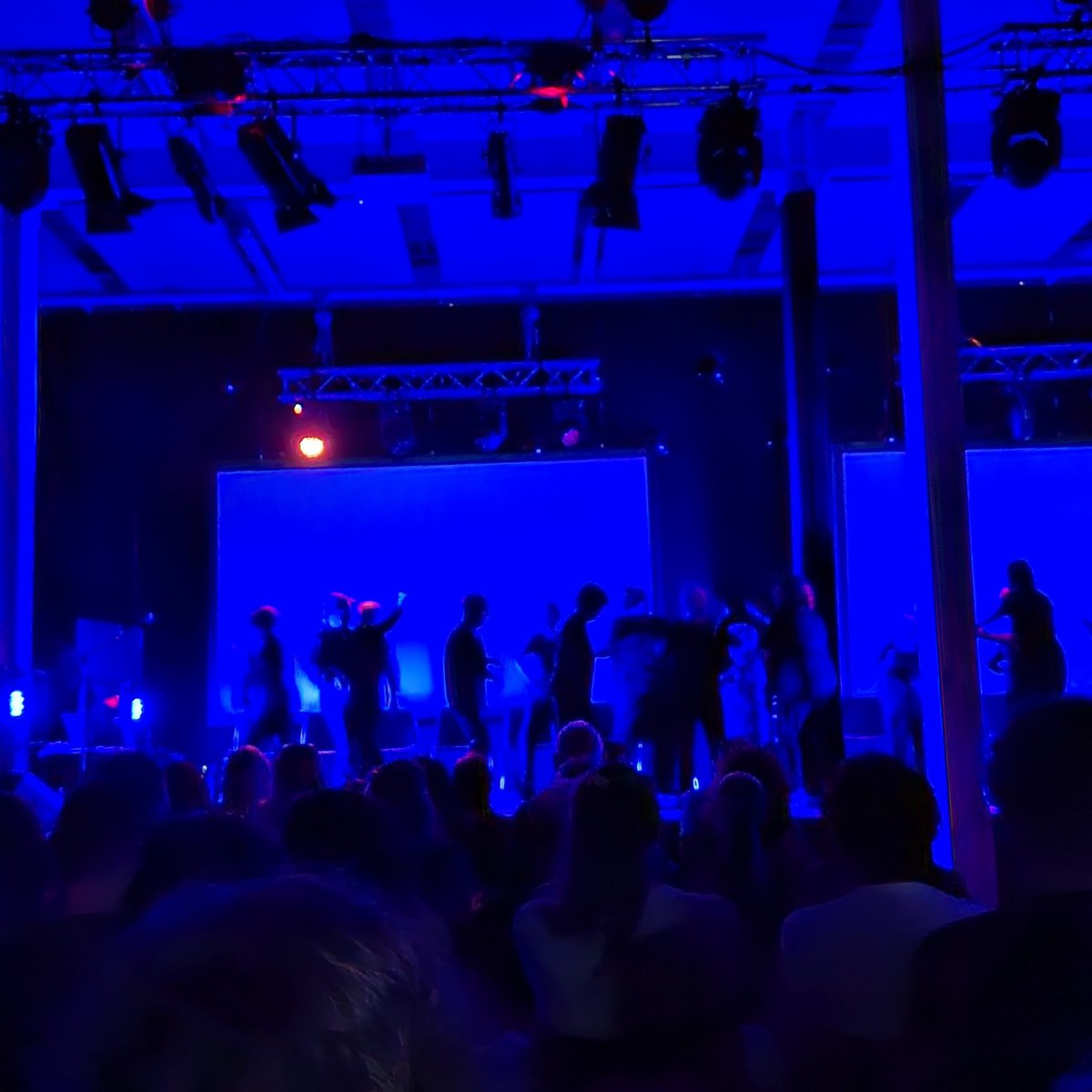 VULNUS Arts Vives i Recerca (@vulnusartsvives) on Twitter photo Avui vam poder gaudir de la programació del <a href="/FAACCC1/">Festival de les Arts Comunitàries de Catalunya</a>, festival de les arts comunitàries a <a href="/fabraicoats_fic/">Fabra i Coats: Centre d'Art i Fàbrica de Creació</a> amb projectes com #moving de Maria Ferrer (dansa) amb el <a href="/PladacollidaPxT/">Pla d'acollida PxT</a> o la Cía. Laboriosa amb el @ccbarodeviver entre d'altres propostes! Felicitats a torhom! Avui vam poder gaudir de la programació del <a href="/FAACCC1/">Festival de les Arts Comunitàries de Catalunya</a>, festival de les arts comunitàries a <a href="/fabraicoats_fic/">Fabra i Coats: Centre d'Art i Fàbrica de Creació</a> amb projectes com #moving de Maria Ferrer (dansa) amb el <a href="/PladacollidaPxT/">Pla d'acollida PxT</a> o la Cía. Laboriosa amb el @ccbarodeviver entre d'altres propostes! Felicitats a torhom!