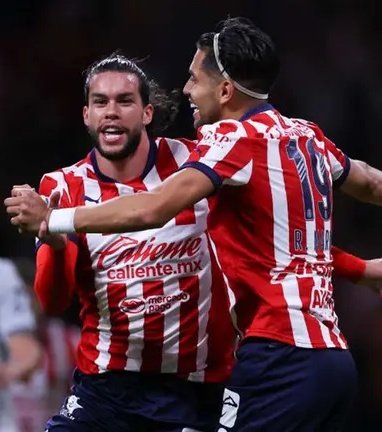 GerzingChivista's tweet photo. Solo hace falta más confianza y sigamos alentado al equipo aun lo podemos lograr y llegar hasta lo más alto
#Chivas #Eschivas #Somoschivas #Siemprechivas #Chivahermanos #rebañosagrado #LigaMX https://t.co/HOhPWeXXmH