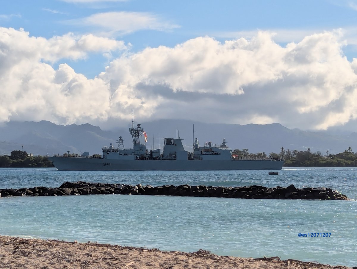 ES12071207's tweet photo. HMCS Ottawa (FFH 341) Halifax-class frigate coming into Pearl Harbor, Hawaii - October 24, 2024 #hmcsottawa #ffh341 https://t.co/S5deSw2NBA