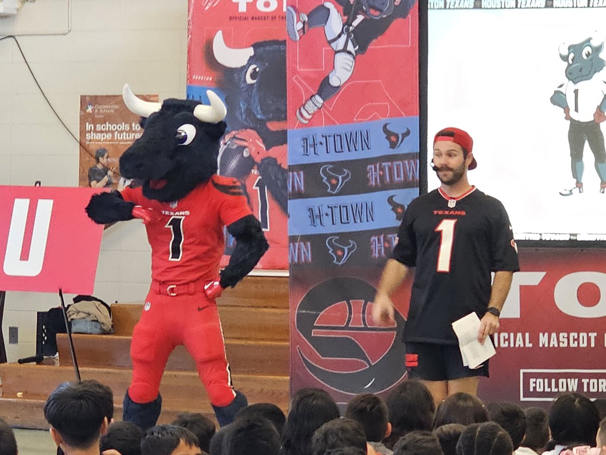ZSinson's tweet photo. A HUGE shout out to @TexansTORO1 and the @HoustonTexans for coming out and showing our students at @mcnamaraeshisd how to take the BULL out of BULLYING! 🐂❤️💙 @ElachkarToufic https://t.co/a1nid0l8pF