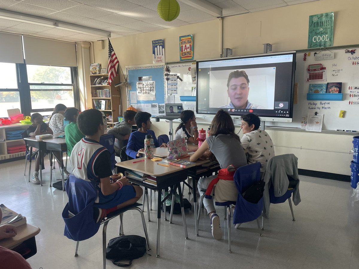 Special guest to kick off the World Series. Mrs. Sabatini’s brother Matt works for the MLB and taught us a lot about what goes into content creation for sports. We also got to answer some World Series trivia questions! What an awesome experience! <a href="/MrsSiebenChris/">Mrs. Sieben-Christensen</a> #WeAreBethpage