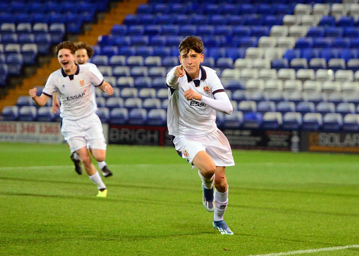 Elliot Howell tweet media