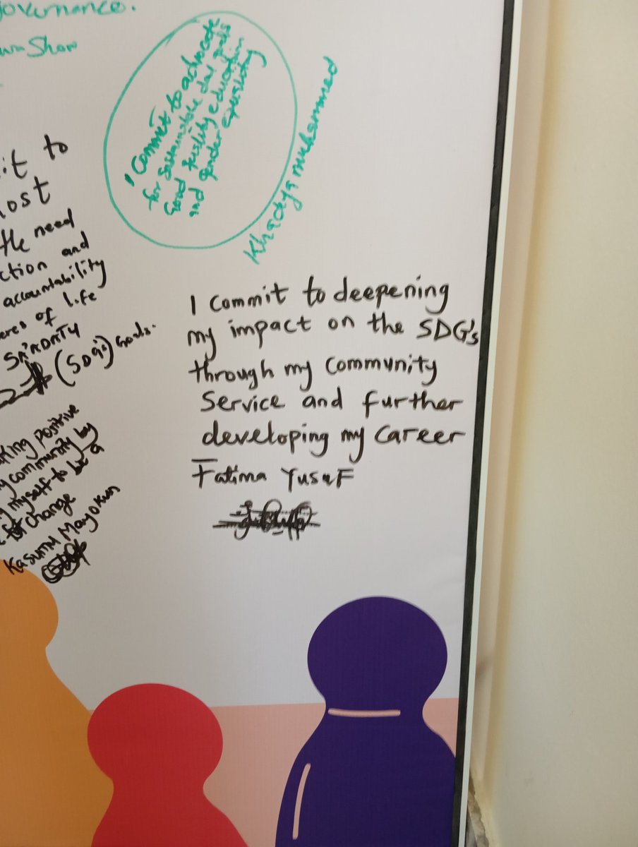 Fadhimaatou's tweet photo. At the breakout session, we explored how collective efforts and transparency foster good governance. From insightful discussions to making our personal commitments on the board, every voice matters in shaping the future. Together, we can have an accountable and inclusive society. https://t.co/wymZ8v0jkp