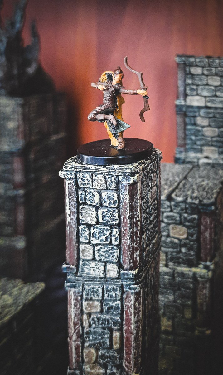 <a href="/dwarvenforge/">Dwarven Forge</a> "Arcane Archer" from the Harbinger Booster pack back in 2003!