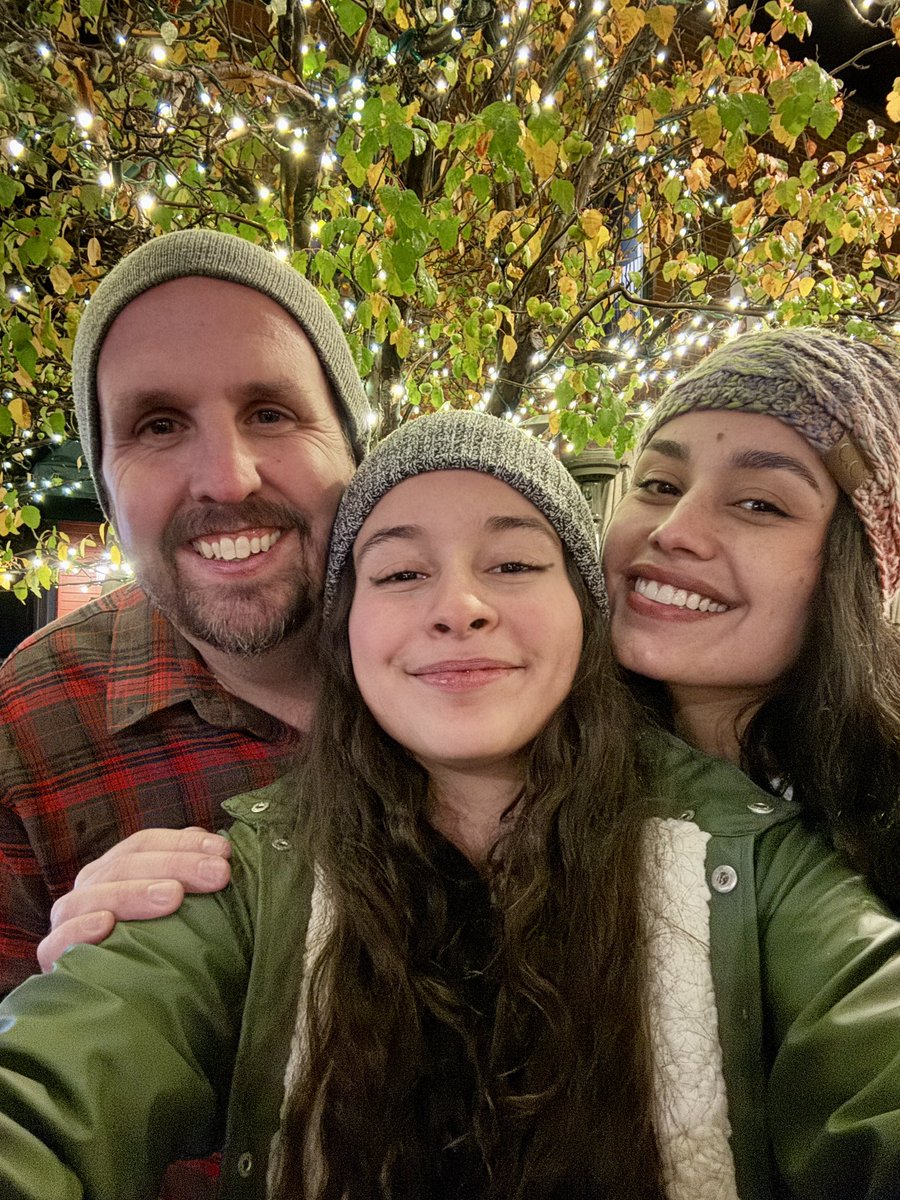 hadleyfoo's tweet image. Shameless plea: Taking my wife &amp;amp; daughter to their first @utahjazz game Friday. They’re from Bolivia and I got them hooked when we lived in South America. Now we’re here and beyond excited for their first game. Anyone have any connections to make it a special night? 🙏 #TakeNote
