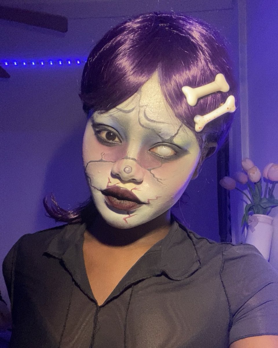 Fun, classic, sweet or scary — what’s your Halloween vibe? 💜🕷️🍭🦴
 <a href="/jaen2de/">jaenide ⭐️</a>

instagram.com/p/DBhJS7pS2eC/