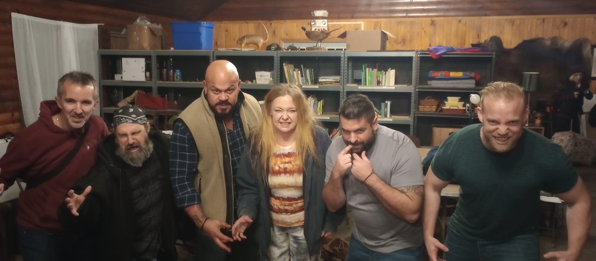 When the pack is gathering, you best be ready for...Frenzy Time!!!

On set of #Thefrenzymoon by @Greglamberson 

#frenzytime #Werewolves