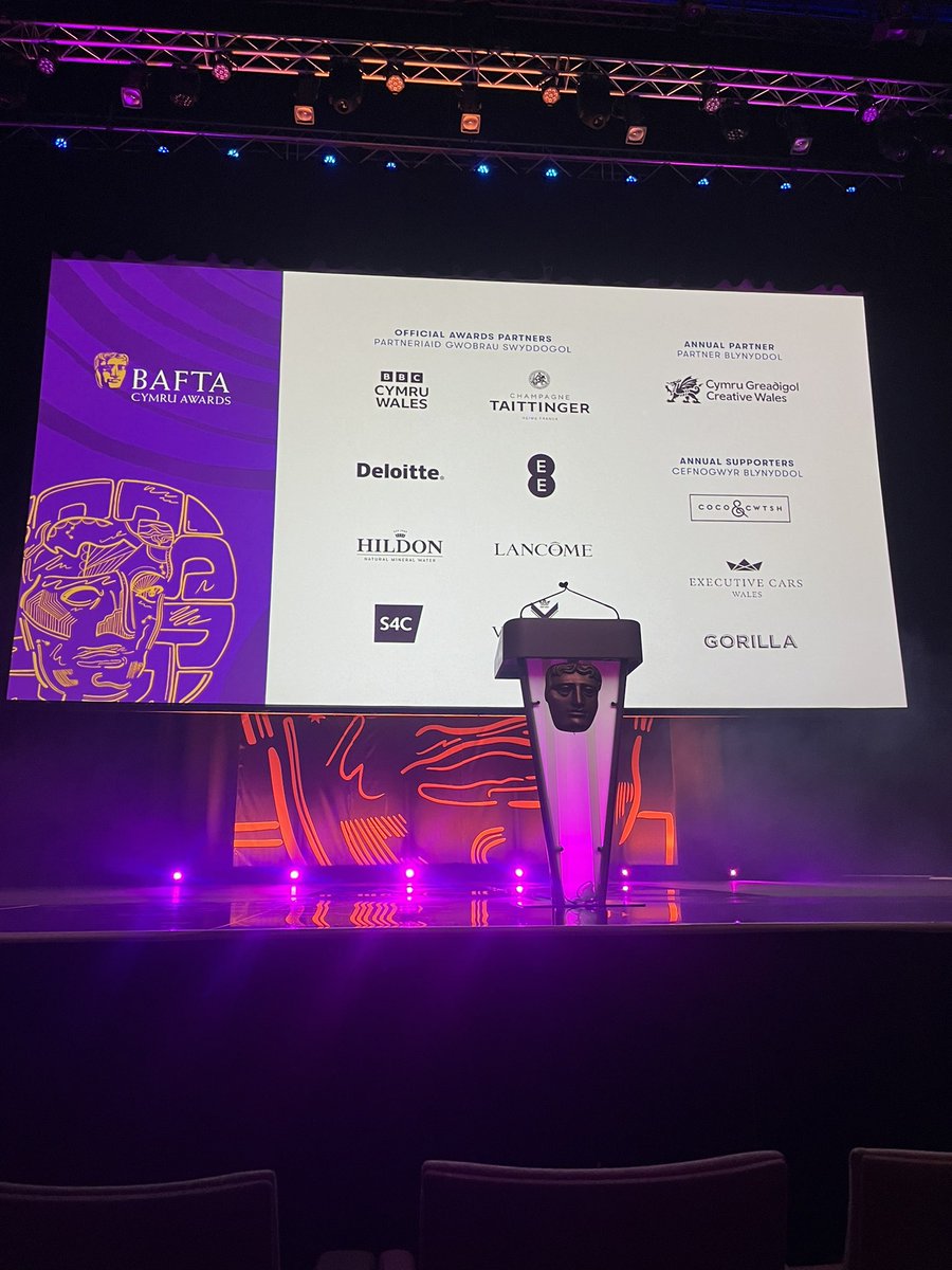 BAFTA Cymru 🎭
.
We were pleased to be invited to Bafta Cymru this year for Iaith ar Daith’s nomination. It was a privilege to celebrate so much Welsh talent.