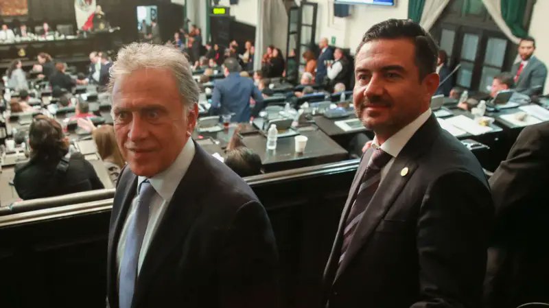 araceli03956935's tweet photo. De todo lo malo que esta pasando en México,  estos dos malditos TRAIDORES A LA PATRIA,  la maldita familia Yunes serán los culpables directos. https://t.co/EY9cXq22yK