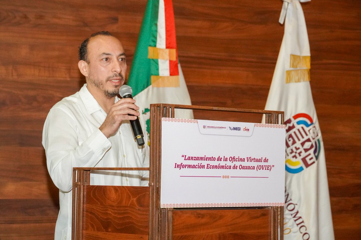 DesEconomicoOax's tweet image. Este jueves presentamos al sector empresarial, académico, social y público en general la Oficina Virtual de Información Económica #OVIE para el estado de Oaxaca, plataforma tecnológica gratuita que reúne información fundamental para la toma de decisiones económicas.