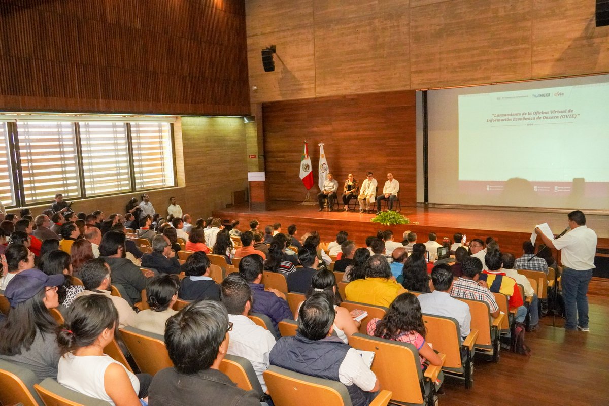 DesEconomicoOax's tweet image. Este jueves presentamos al sector empresarial, académico, social y público en general la Oficina Virtual de Información Económica #OVIE para el estado de Oaxaca, plataforma tecnológica gratuita que reúne información fundamental para la toma de decisiones económicas.
