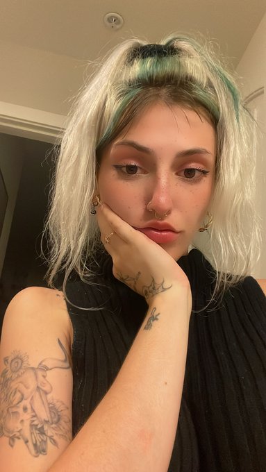 Watch nurse fawne♡'s leaked NSFW photo on TwXstars