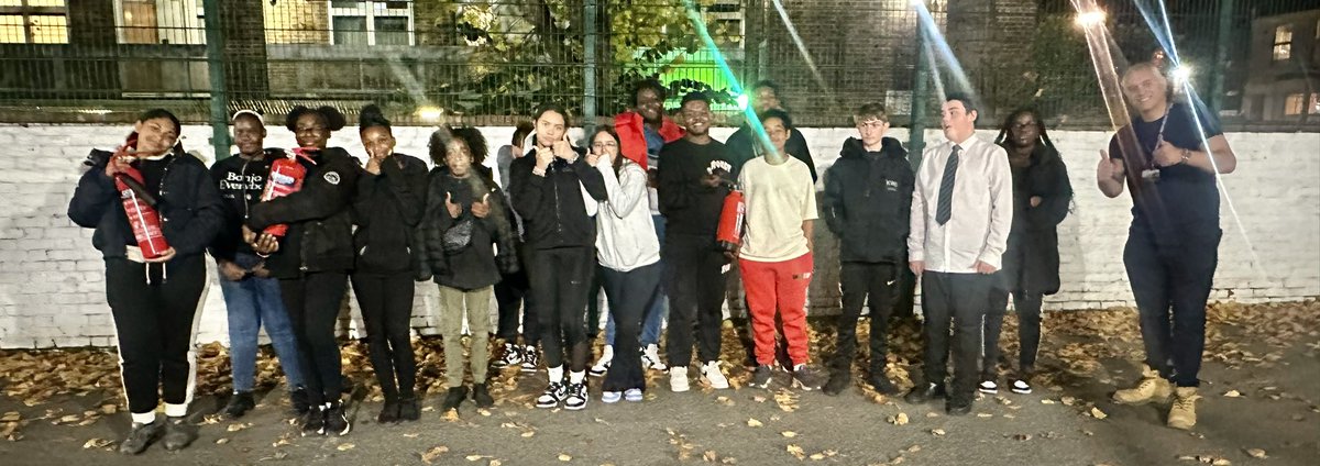 WHYCNunhead's tweet image. 15 new #FireMarshals tonight thanks to Mark at #SafeTraining2U #Nunhead #FireSafety #youthwork