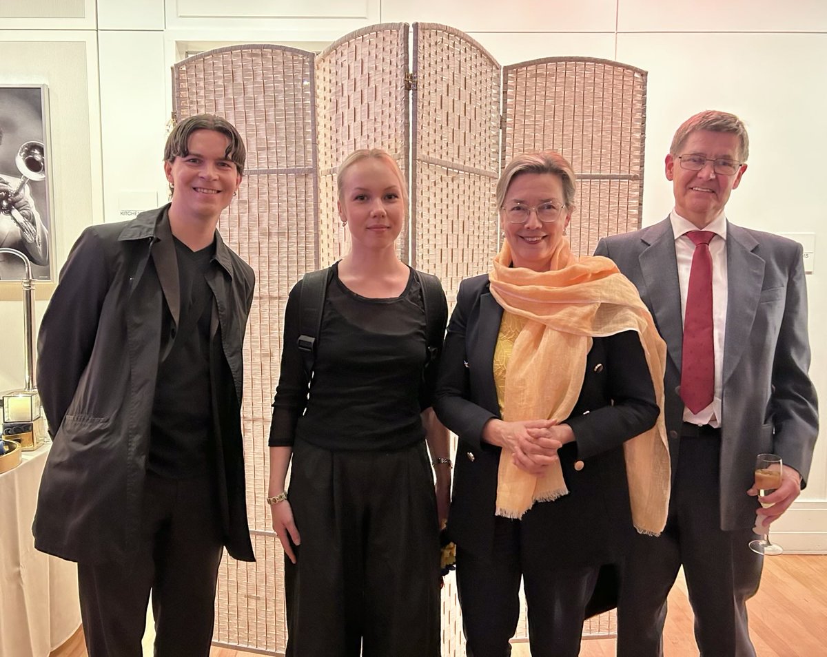 Finland in New York (@finlandny) on Twitter photo Supporting Ukraine through music last night <a href="/carnegiehall/">Carnegie Hall</a> 🇺🇦
🇫🇮 PR to the <a href="/UN/">United Nations</a> <a href="/ElinaKalkku/">Elina Kalkku</a> attended a concert in support of the children and youth of Ukraine, in which Finnish violinist Juliana Pöyry played with musicians from around the world. Supporting Ukraine through music last night <a href="/carnegiehall/">Carnegie Hall</a> 🇺🇦
🇫🇮 PR to the <a href="/UN/">United Nations</a> <a href="/ElinaKalkku/">Elina Kalkku</a> attended a concert in support of the children and youth of Ukraine, in which Finnish violinist Juliana Pöyry played with musicians from around the world.