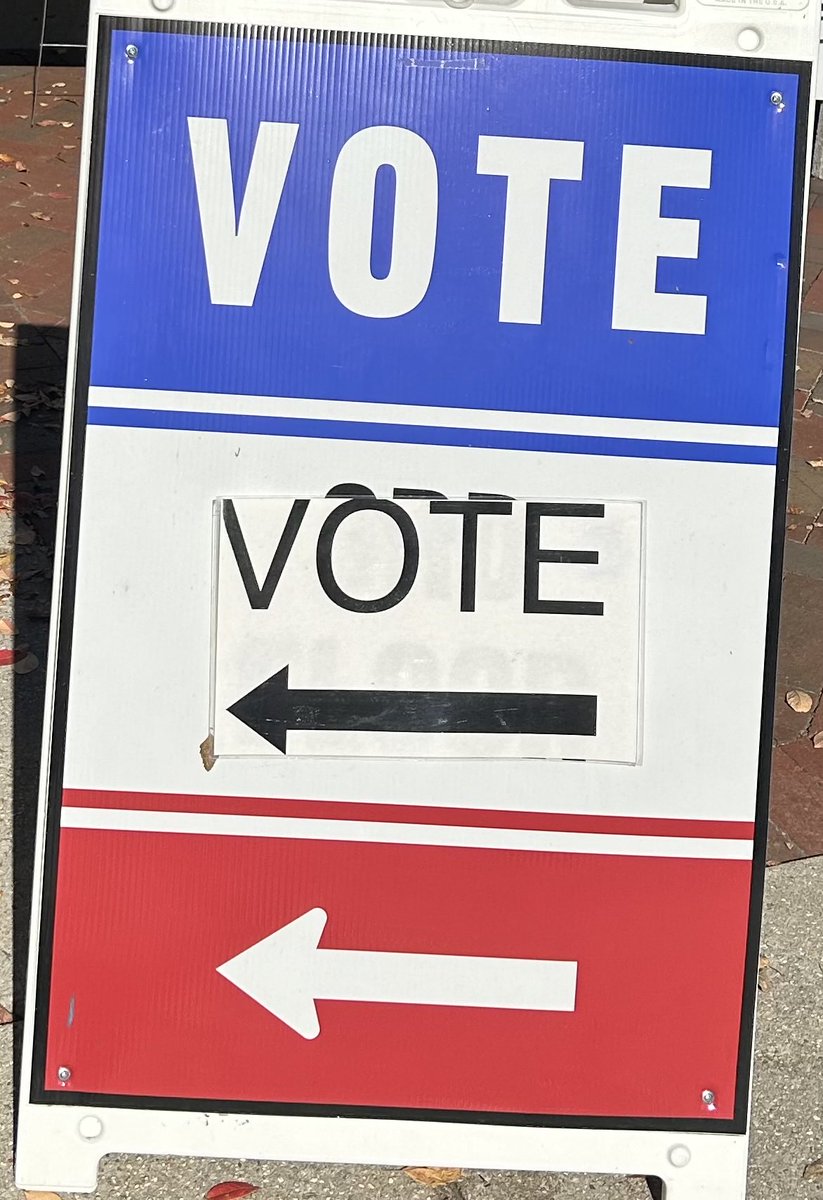 MarguliesNorma's tweet image. I voted today. I’m a proud #naturalized #USA #citizen 🇺🇸 We should not be removed from the #electoral rolls under ⁦@GovernorVA⁩ EO35. Thank you ⁦@ProgressVA⁩ for advocating for our rights and given me the incentive to vote today! ⁦⁦@votolatino⁩ ⁦