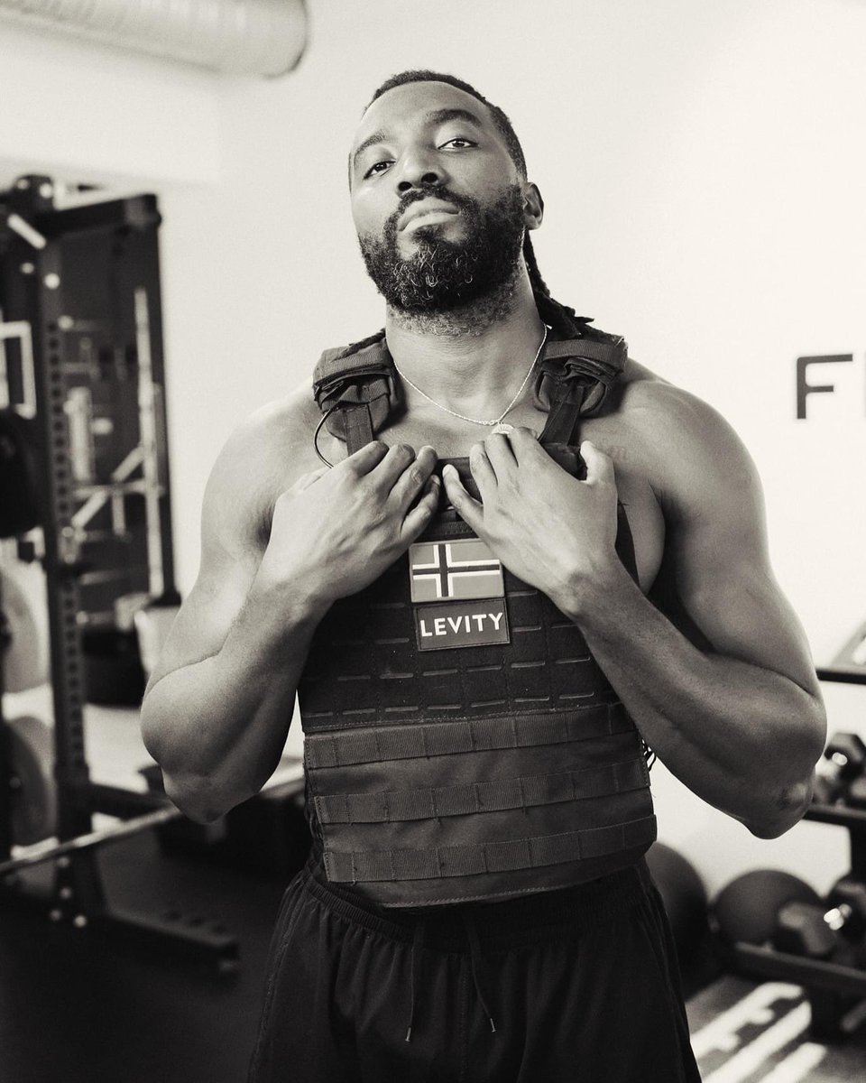 fithabs's tweet photo. Confidence is built. 😤

#fithabs #gym #confidence #fitness https://t.co/xzHi7qFkRh