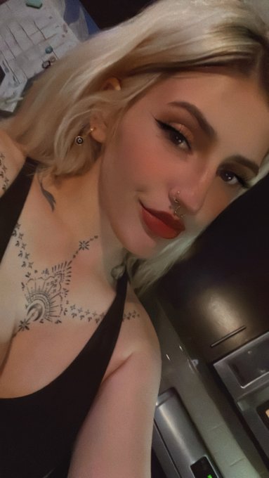 Watch nurse fawne♡'s leaked NSFW photo on TwXstars