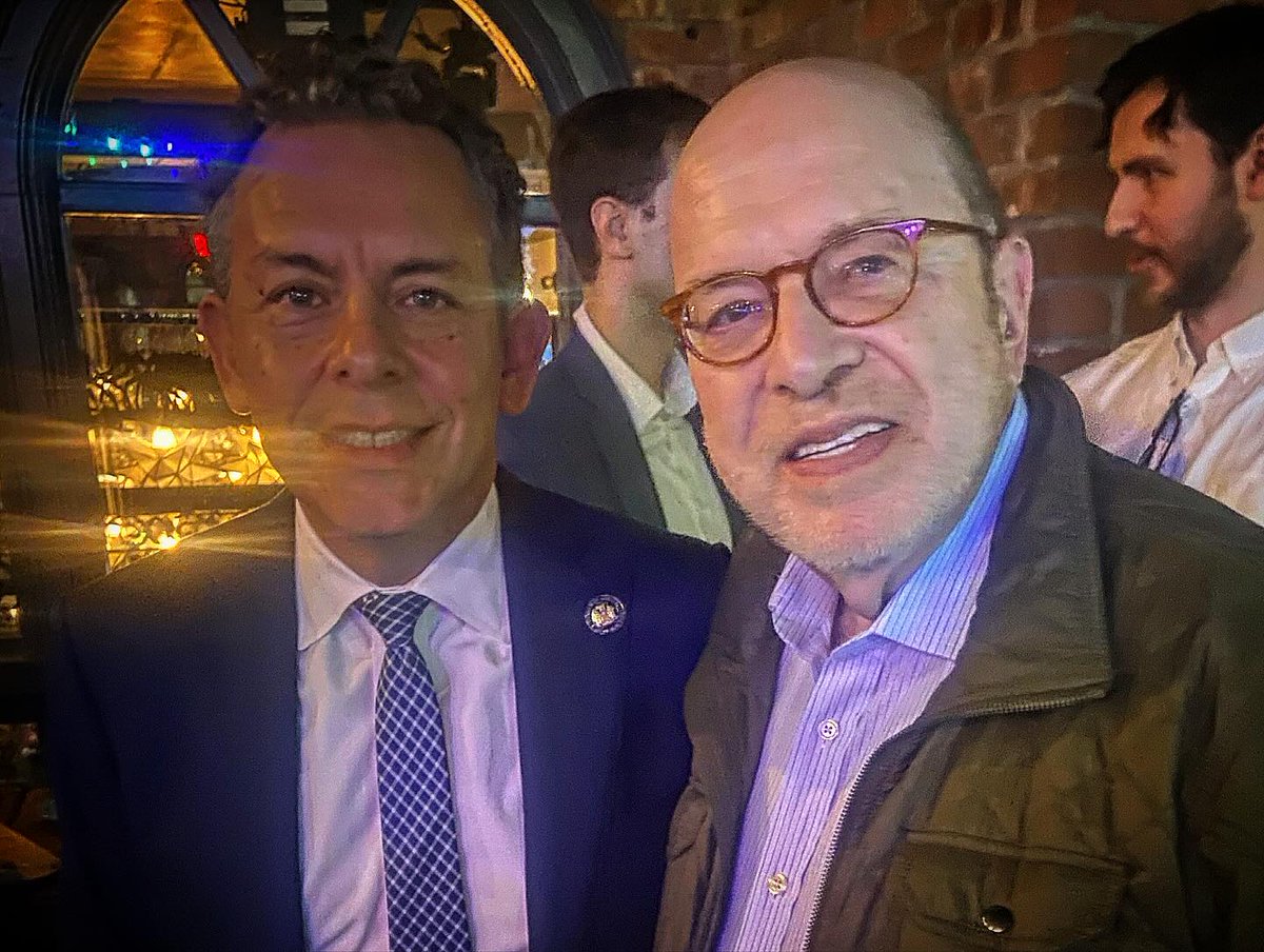 GeorgeArztComm's tweet photo. So nice to be with a few old friends at Assemblyman @tonysimone's GOTV event. Very cool how @bradhoylman and other electeds paid homage to former Assemblyman Dick Gottfried.

#GAC
#georgearzt
#tonysimone
#georgearztcommunications https://t.co/XMzQu7zKFW
