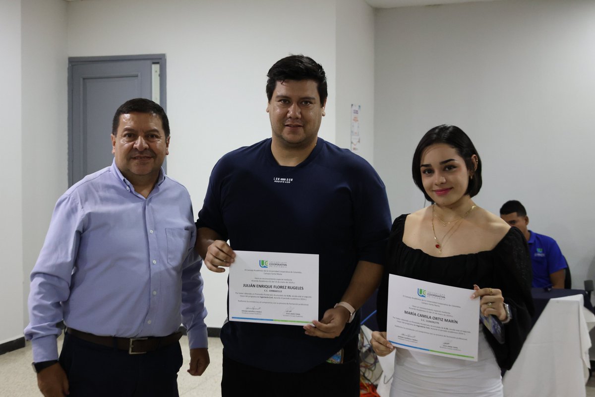 uccsm's tweet photo. Campus Santa Marta realizó entrega de estímulos económicos a estudiantes que lograron mejores promedios ponderados del primer semestre de 2024, reconociendo su esfuerzo y compromiso académico. 🌟📚
Conoce más: https://t.co/SWriTUJvFM

#OrgulloUCC #ExcelenciaAcadémica https://t.co/zidJxxXqtz