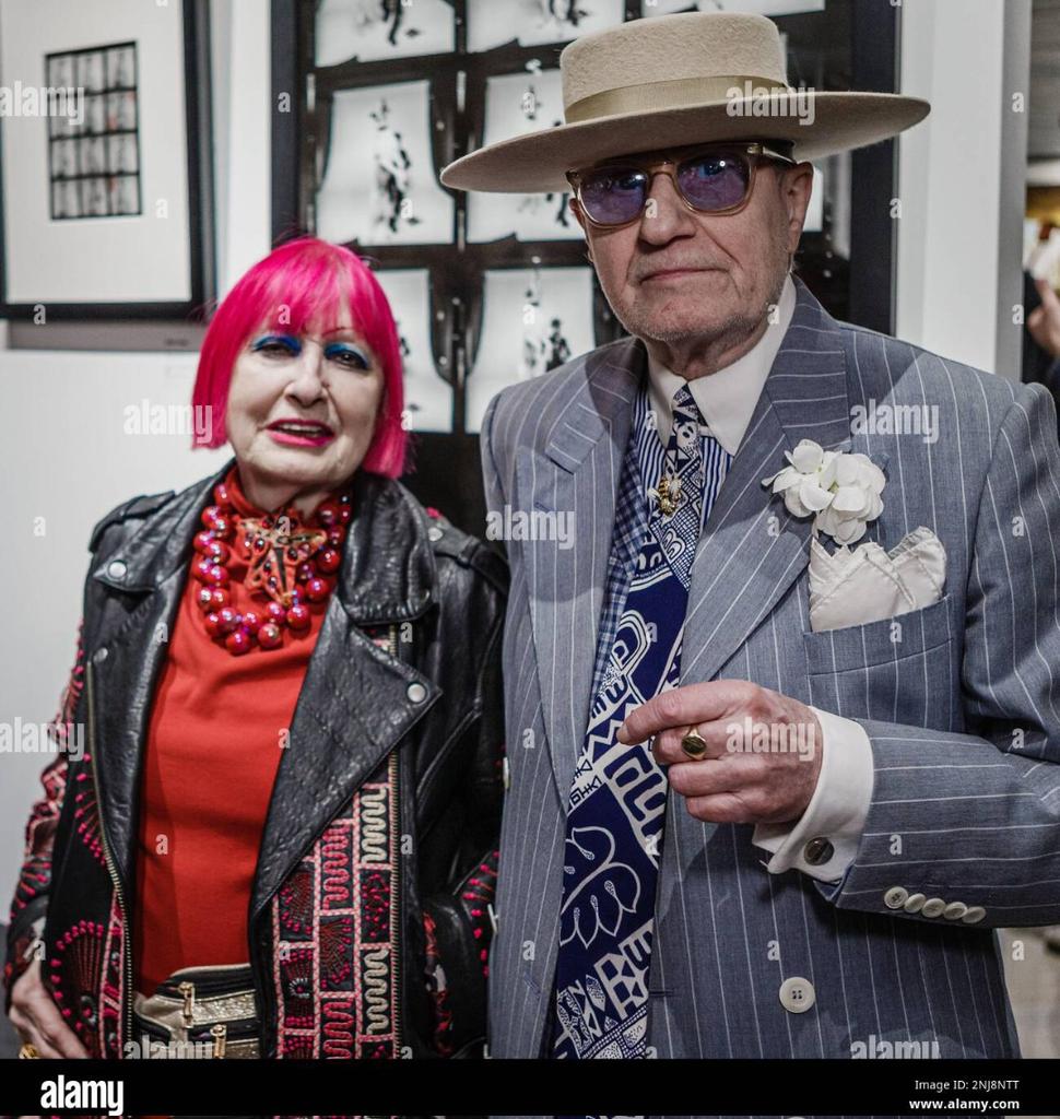 Zandra &amp; l <a href="/IconicImagesNet/">Iconic Images Gallery</a> 
Regent street /Waterloo Place London UK