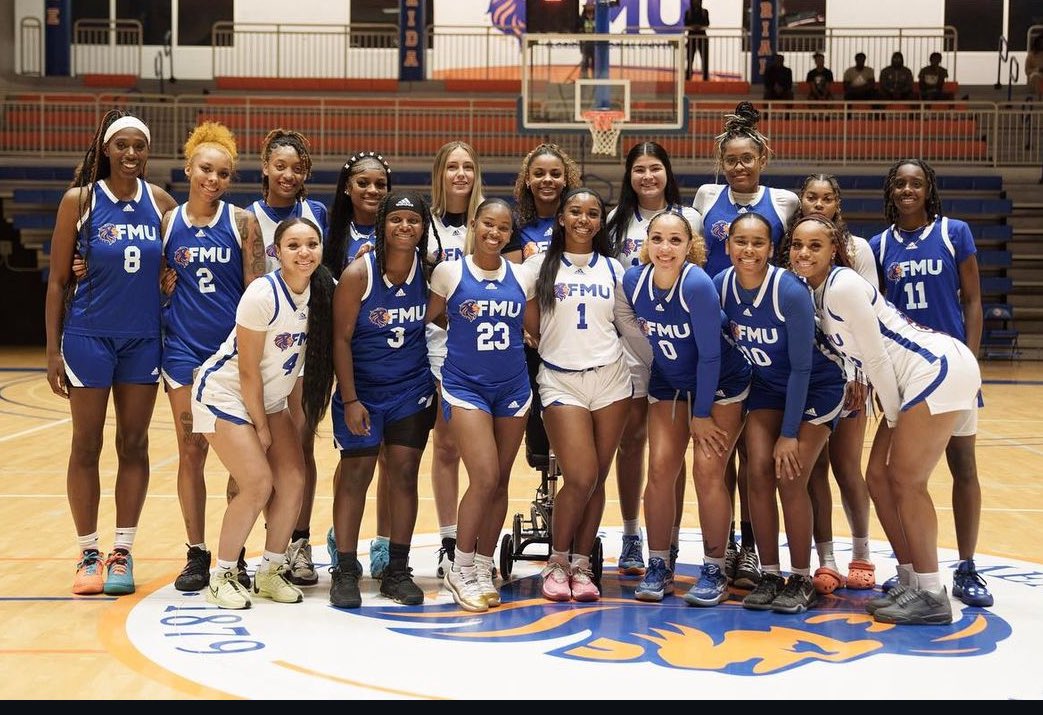 Tip Off in 8 days …🧡💙