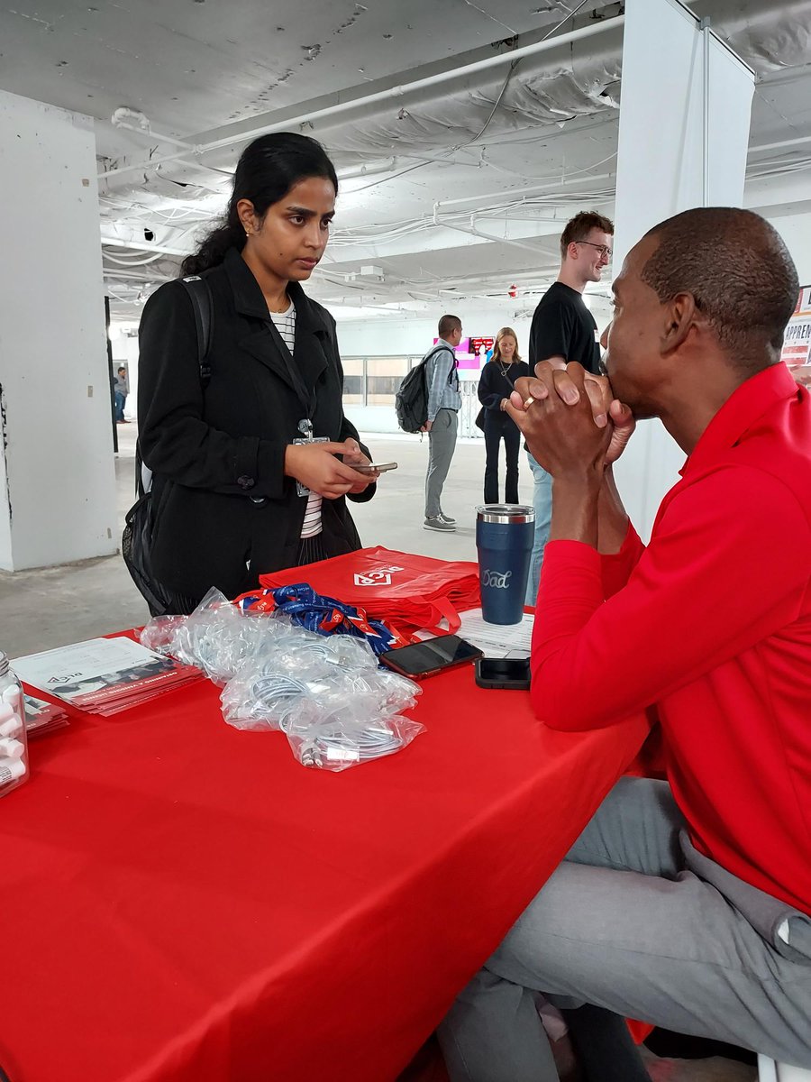 DC_DLCP's tweet image. Exciting day at @dcstartupweek! 🙌 Here’s a glimpse of the inspiring energy and innovative ideas fueling the future of entrepreneurs in the District. Stay tuned for more! #DCStartupWeek #Entrepreneurship