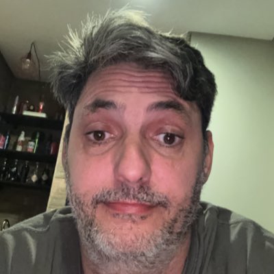 RicardoMenga's tweet photo. #NovaFotoDePerfil https://t.co/cgJPRA1e8l