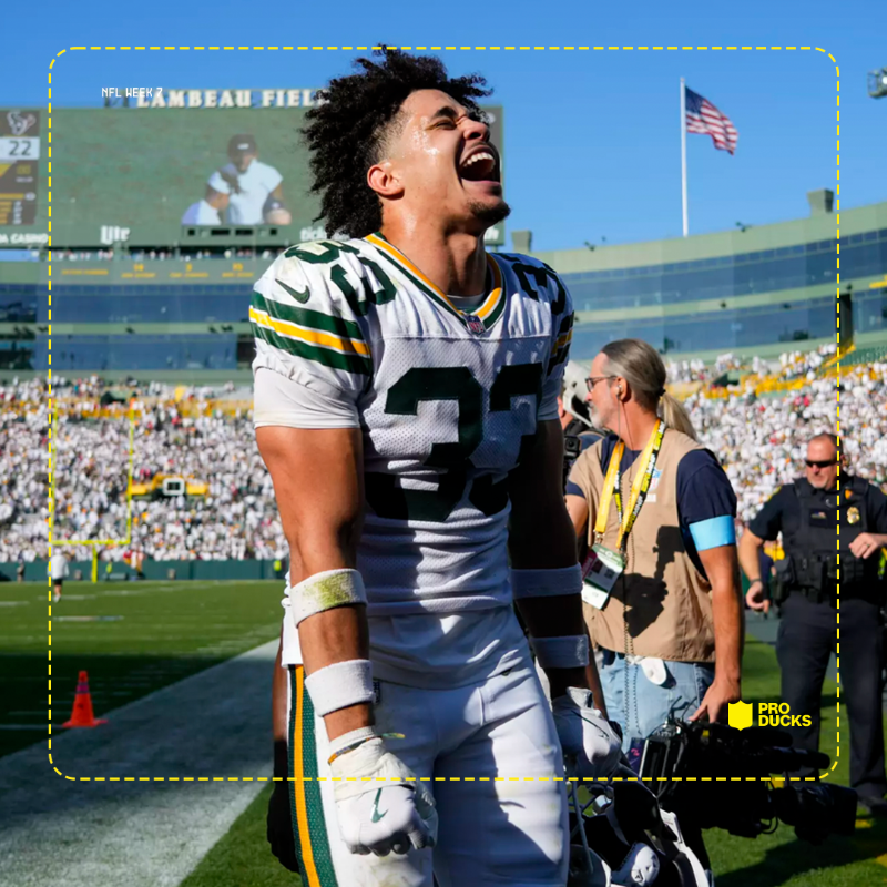oregonfootball's tweet photo. Looking back at Week 7 of the NFL season for our #ProDucks, headlined by a big performance from Marcus Mariota and the first INT of the season for Deommodore Lenoir. 

#GoDucks