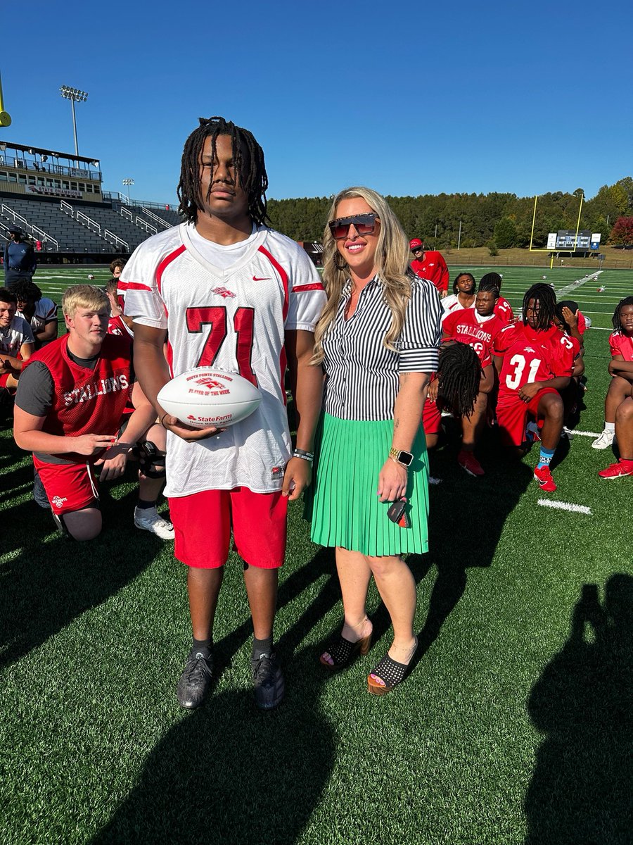 HavenMiller10's tweet photo. #HMSF Week 7๏ธโฃ #PlayeroftheGame
๐จ@AakilBrown ๐จ from @FootballSPHS โ Way to play ๐๐จ #SPvsEverybody #excellence #effort #respect #provethemwrong #blessedtobeablessing ๐ค#stallionsfootball #beGREAT #stallionstrong #LetsGo #HUNT @SPHSstallions @southpointeFBSC https://t.co/z1uGoZNuPg