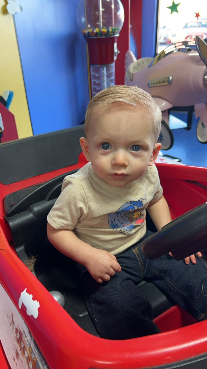 ConservativeGG3's tweet photo. Connor had his first haircut today! He did SO WELL and he’s looking so handsome! 😉✂️🏎️❤️

#FirstHaircut #StopGrowingSoFast https://t.co/90yJ3ok28V