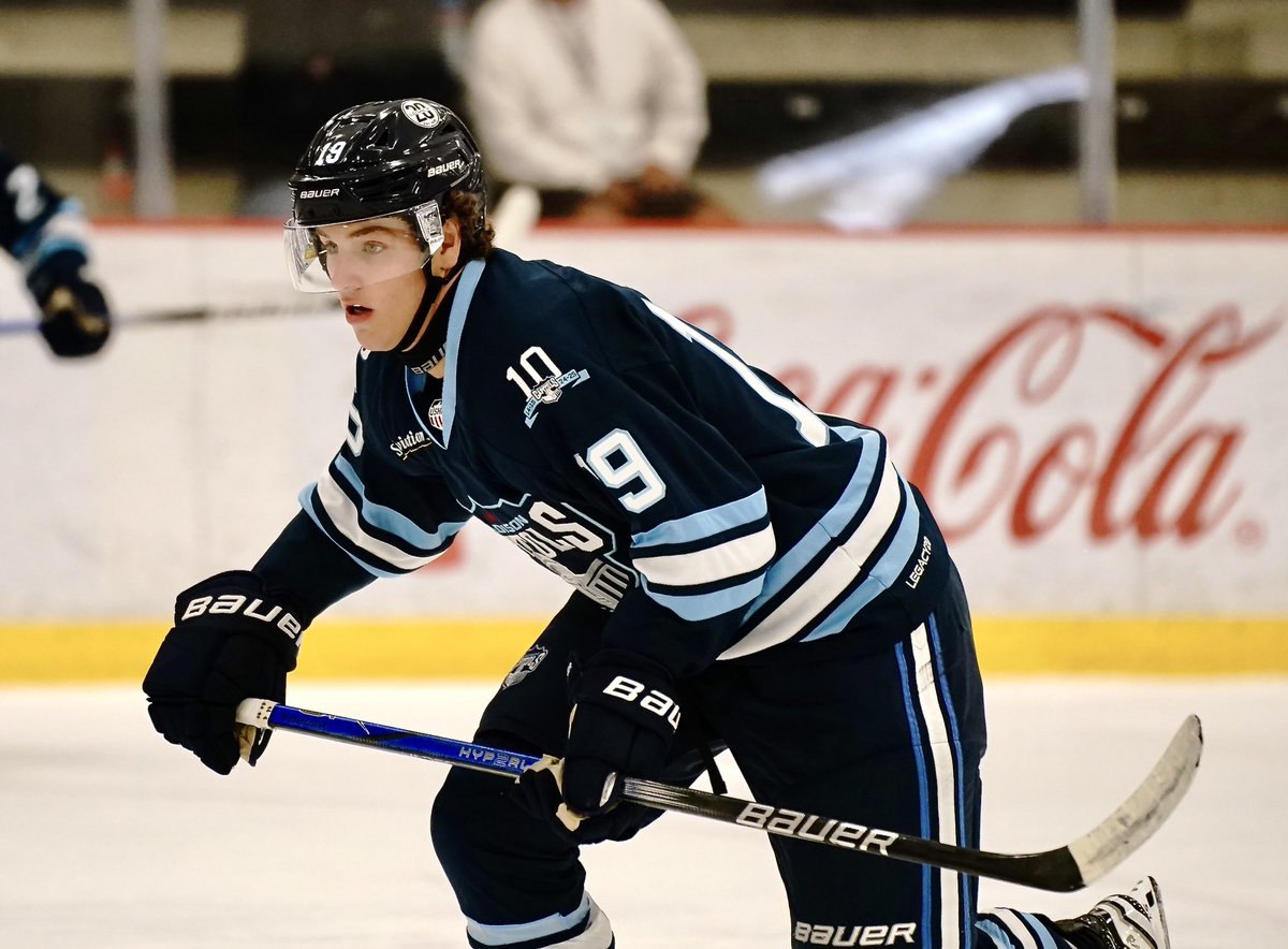 BHS

Mason Moe (Eden Prairie) has committed to Minnesota. Moe has accumulated 67 points in two seasons for the Eagles. This past summer he represented Team USA in the prestigious Hlinka-Gretzky Cup where he had 4 PTS in 5 GP.

Moe comes from a long line of past Gopher athletes.