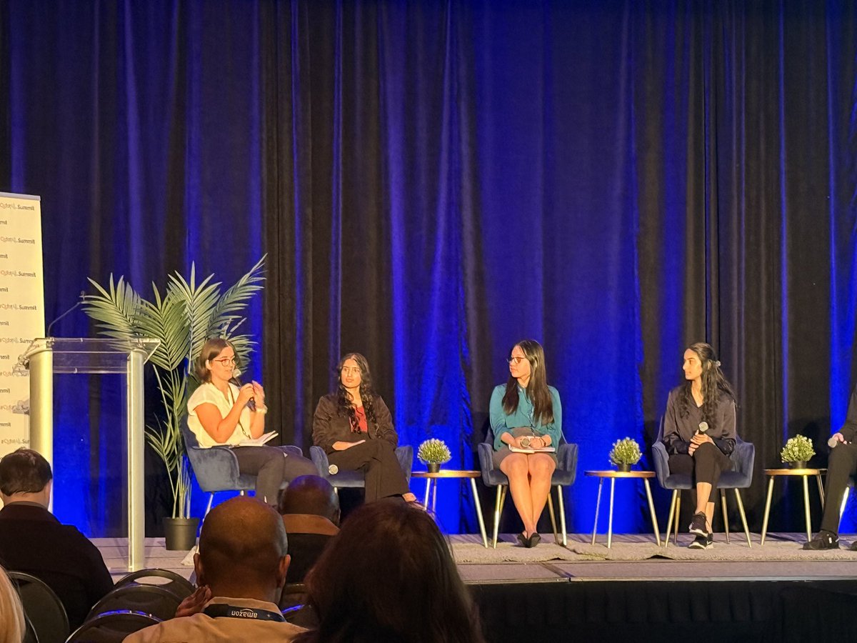 RudyChem's tweet photo. “You want more diversity in computer science, build direct relationships with student to get to know their interest” quote from a student. So important to pay attention to what students are saying they need. #CSforALL #CSforALLSummit @CSforALL @CSforCA https://t.co/cvY4Zbiy7S