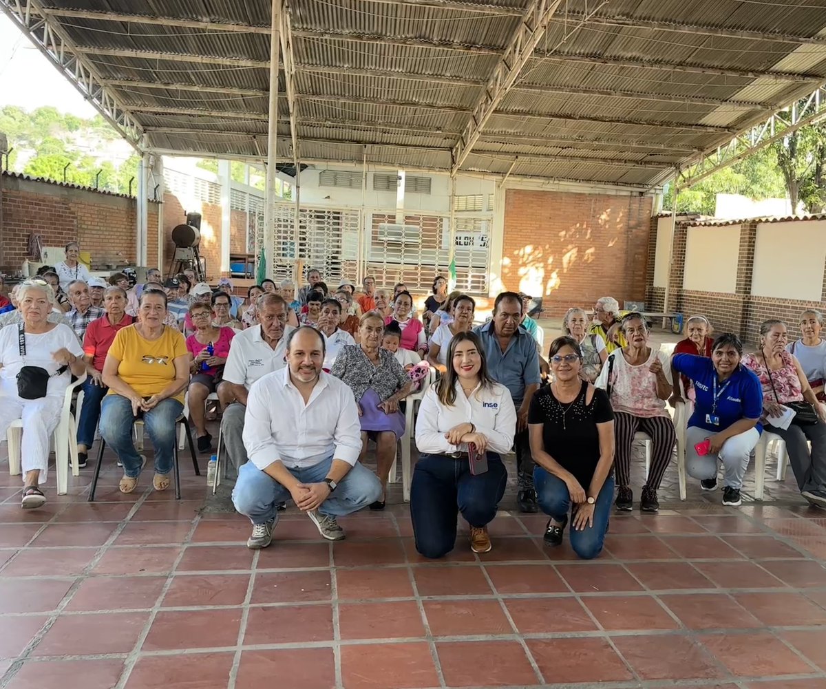 Inse_Group's tweet photo. En #InseGroup , nos unimos a la Fundación Sueños de Vida Digna y de Paz para apoyar a quienes más lo necesitan.🫂 Reafirmamos nuestro compromiso con la responsabilidad social , trabajando por una sociedad más justa y solidaria. 🤝💙 https://t.co/x96PeNFRMU