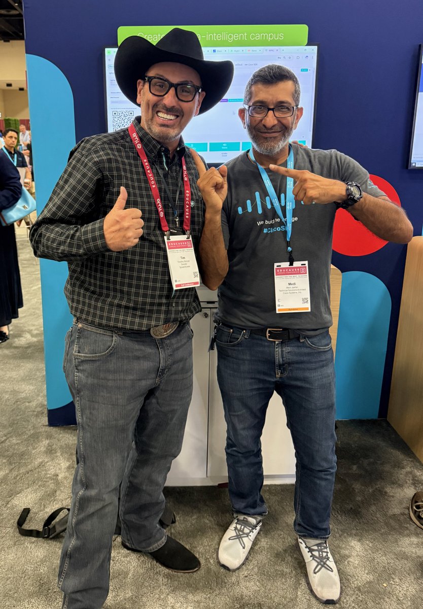 SplashAccess's tweet image. Thank you #CiscoMeraki and San Antonio for an incredible experience at #Educause2024! 🙌🏼 Our demo with the amazing @Medi Jaafari  showcasing the best dorm experience was a massive hit! ( It&apos;s the way he tells it !! )  🔗 EDUCAUSE #highereducation #university #networking #Cisco…