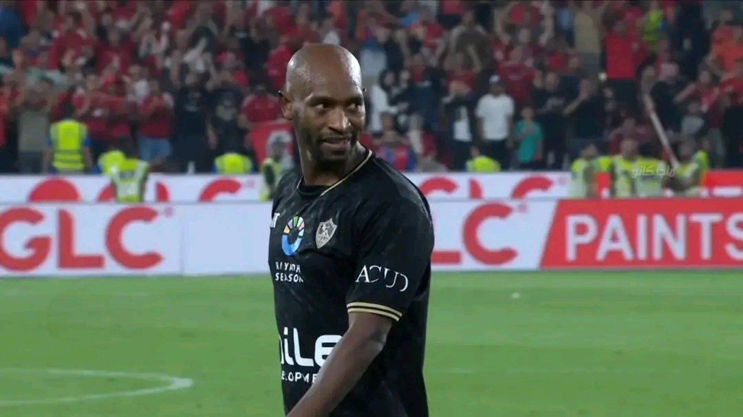 منك لله يا شيكابالا  ضيعت مجهود عواد و مجهود الجمهور اللي سافر و مجهود الكل ، أخر 10 سنين بتلعب بالأونطه و عايش بالأونطه و يوم ما كان المفروض تثبت العكس ، برده ضيعتها ، منك لله يا ملك الأونطه