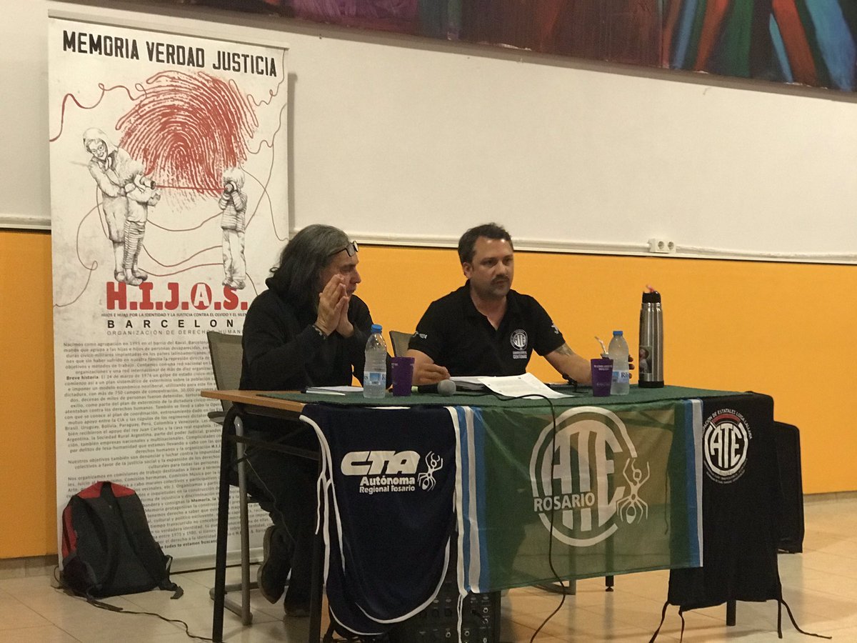 cnt_sabadell's tweet image. Avui hem estat escoltant a #Emiliocrisi a la Casa de la Solidaritat de Barcelona.
Davant la reacció turbo-capitalista  cal construir poder popular i reforçar les estructures sindicals. 
#Embat #PoderPopular