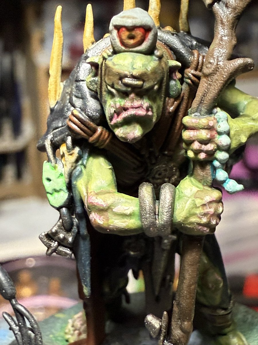 Kruleboy Flesh done on my Orktober project #warhammer #paintingwarhammer #ageofsigmar