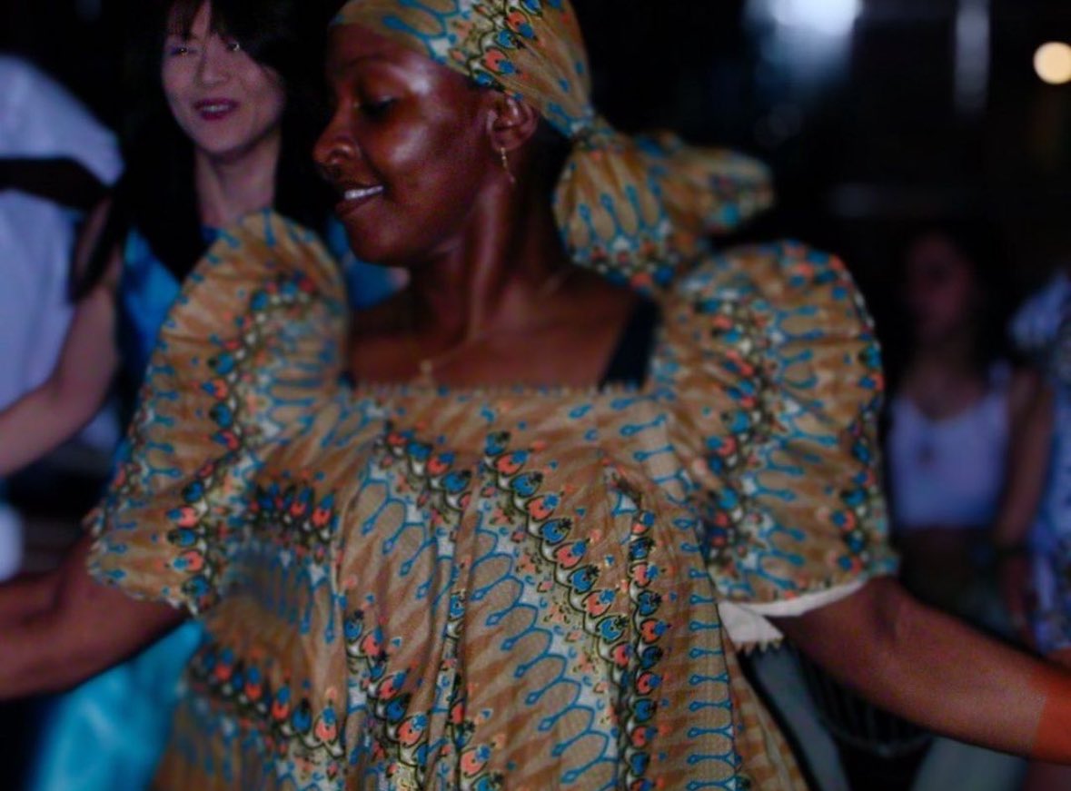 NOLAVOODOOFEST's tweet photo. Please join us at Voodoo Authentica for the 26th Annual Free VOODOOFEST on 10/31, 1-7 PM! 🎃

5 PM: New Orleans Professor of Dance &amp; Choreography, Mama Kai, demonsrrates local &amp; international dances from the African Diaspora, and details the cultural significance behind each. https://t.co/aJ6CwMPaNm