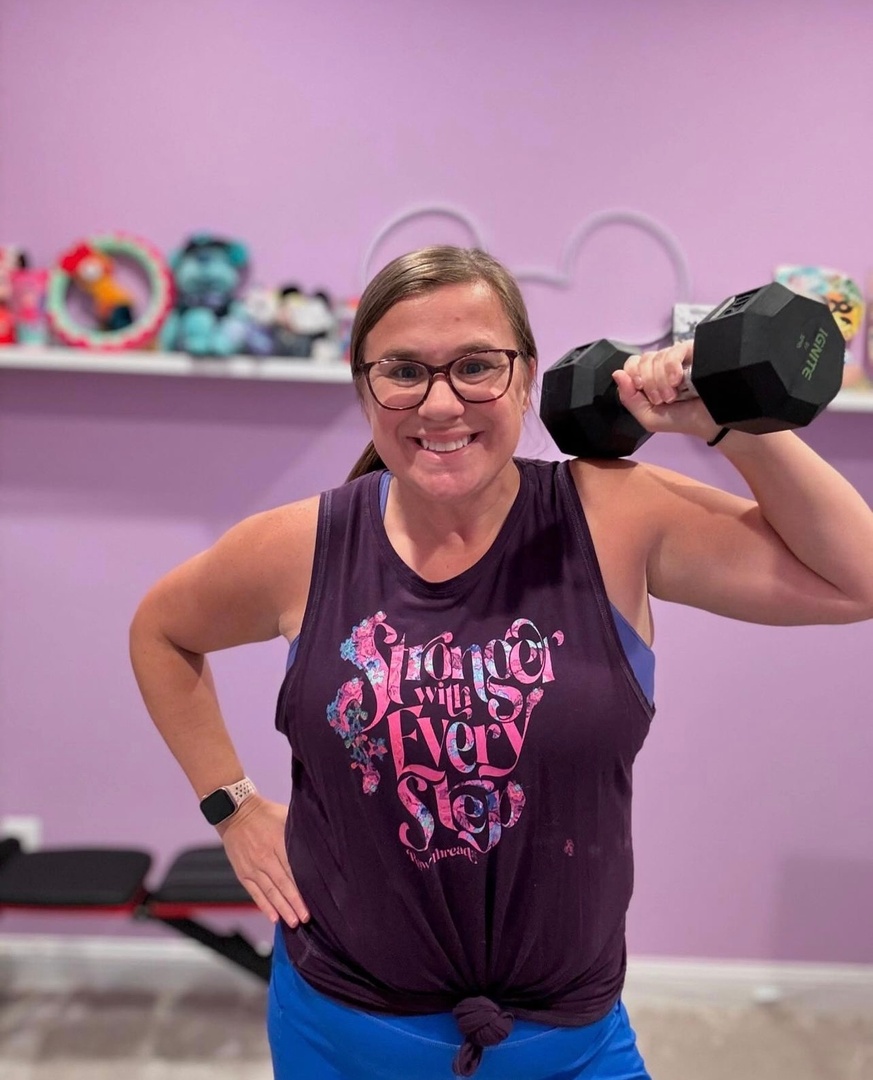 raw_threads's tweet image. You keep us inspired while you are getting stronger with every step! 💗 
.
📸 : @kimmyrunstheworld