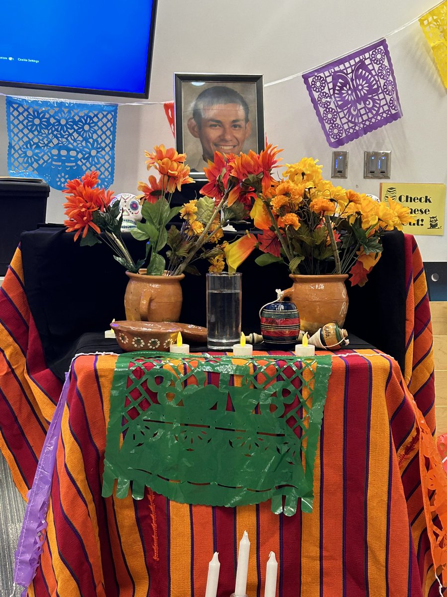 Diversity Council at Northview <a href="/NKCSchools/">NKC Schools</a> had a very special opportunity to indulge in a beautiful culture thanks to our amazing Alma!! Happy Hispanic Heritage Month!!