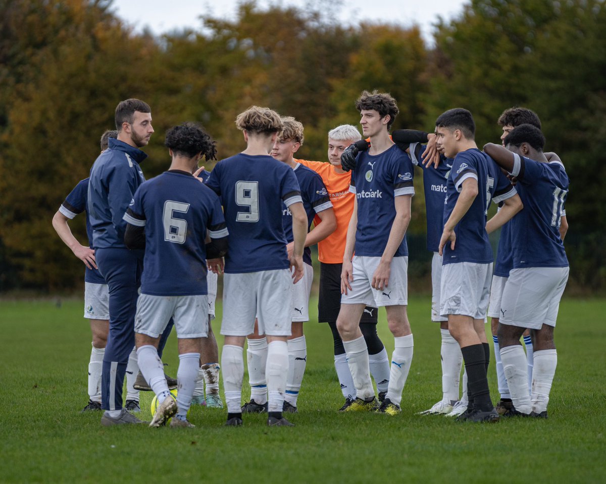 CoachBenClarke's tweet photo. APD Cup 🏆⚽️

@APDfootball @QCVisuals_ @CoachStribbling https://t.co/2k0IyPO6ec