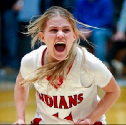 Praying for a quick recovery for our own 2025 senior point guard, Addie Bowsman as she prepares for her Oct. 30th ACL knee surgery. We know you will attack your rehab just like you look in this pic and come back stronger than ever…#ABStrong❤️