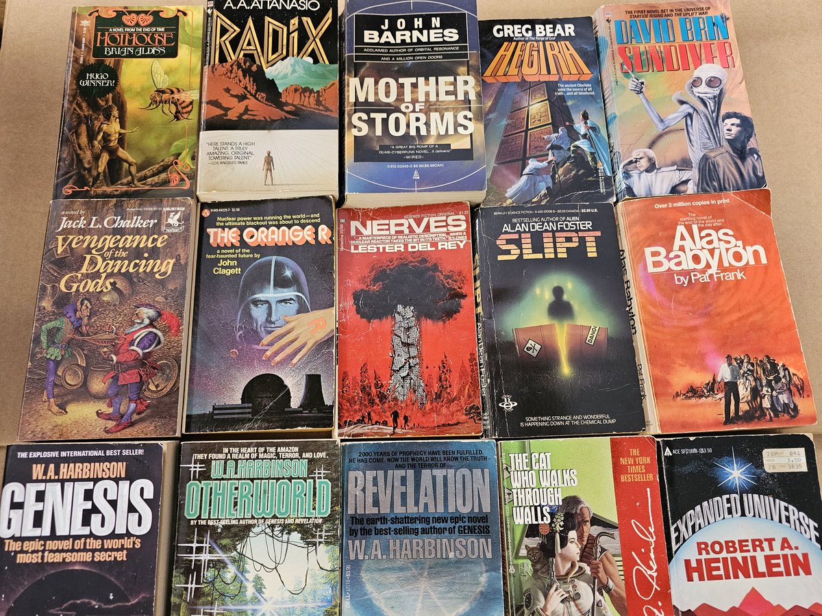 BYOB48317's tweet photo. Any interest? Stop on by or send us a message. We ship worldwide!
#byob48317 #bringyouroldbooks #shelbytownship #shelbytwp #localbookstore #booksforsale #booktok
#scifibooks #fantasybooks #rrmartin #piersanthony #jrrtolkien https://t.co/2rhSnGykTO