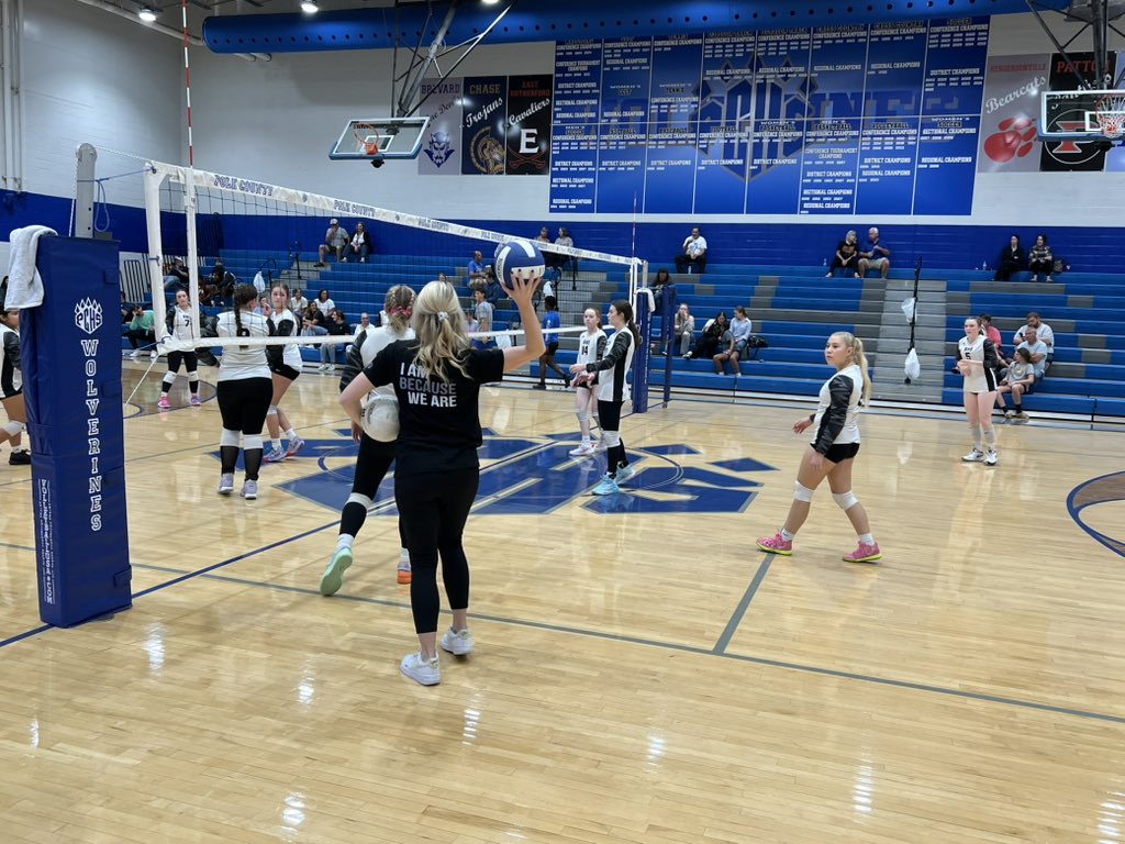 KevinHensleyCVN's tweet photo. THREAD: The #Robbinsville #LadyKnights (No. 14, 18-9) have traveled to Polk County (No. 14, 17-3) for the second round of the #NCHSAAVB playoffs. #SMCVB https://t.co/P47wRWdsfw