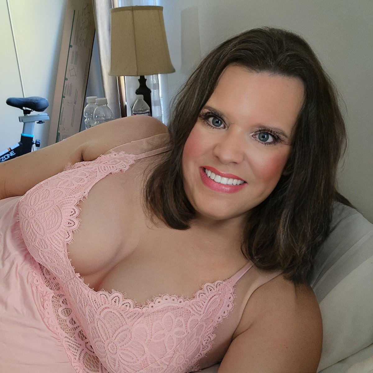 Michelle B ❤️ 🍁 tweet media