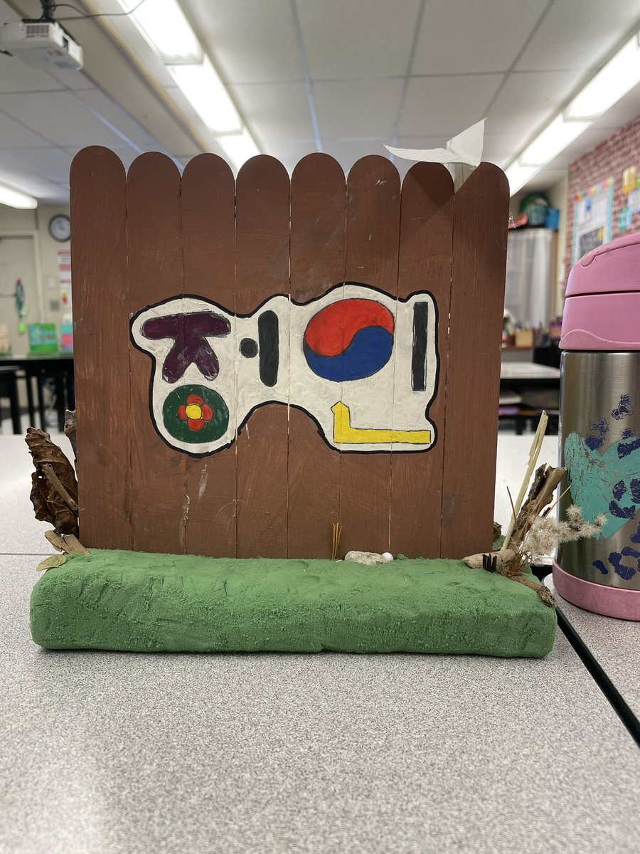 Sarah Black tweet media