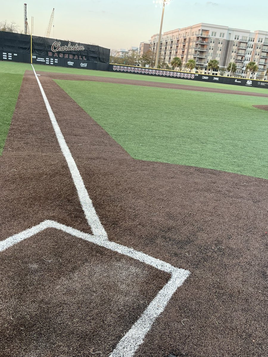 briantheblue_'s tweet photo. 🍁⚾️😎👉👉💪 #FallStarGame https://t.co/VrPO1pS13Y