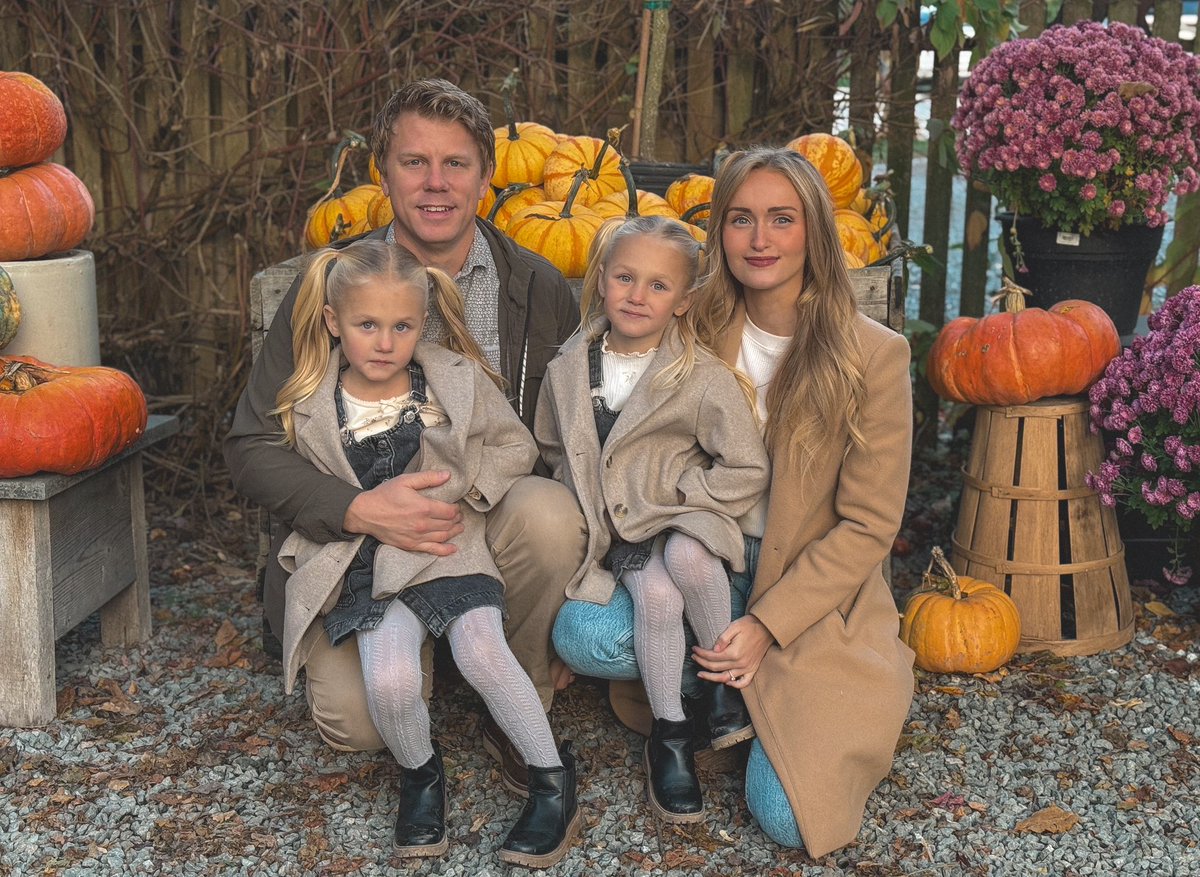 vennabean tweet media