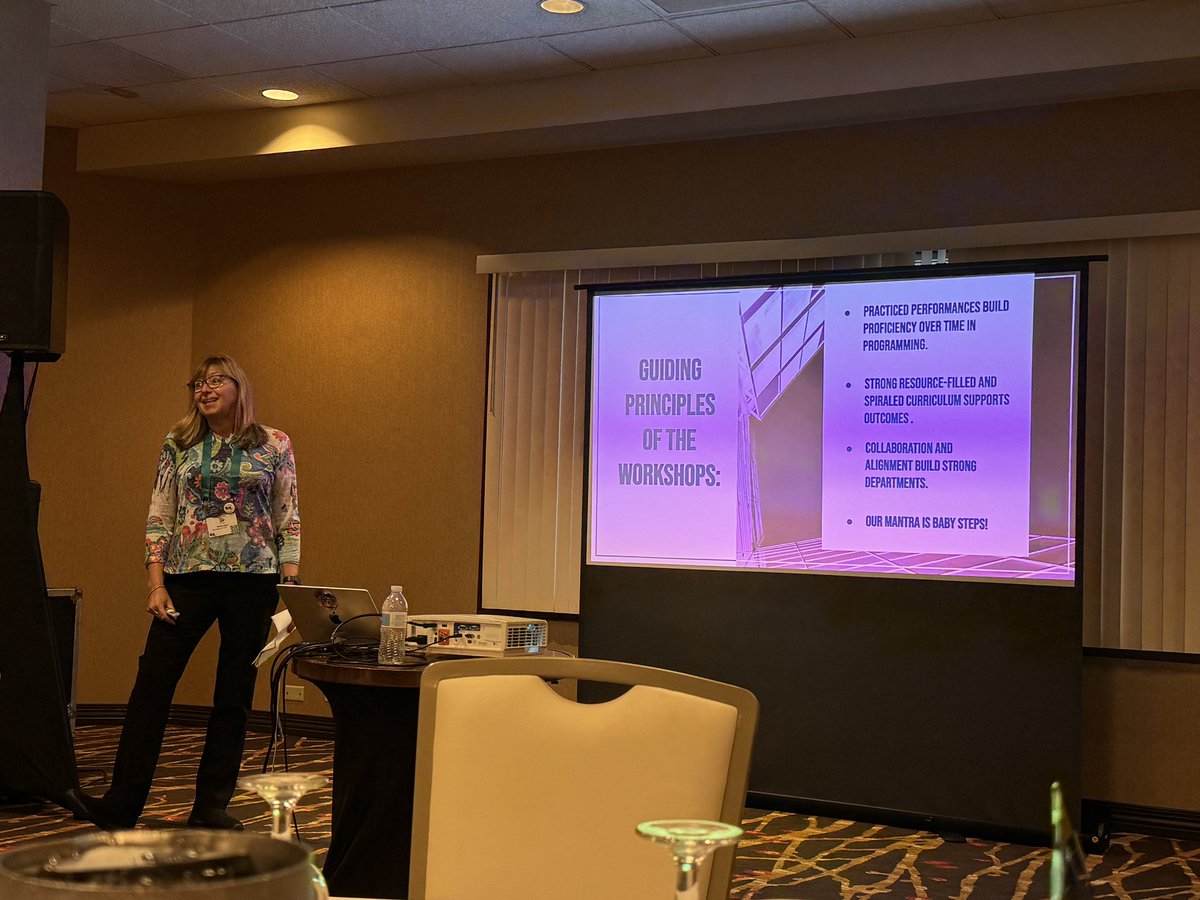 Senora Kaplan tweet media